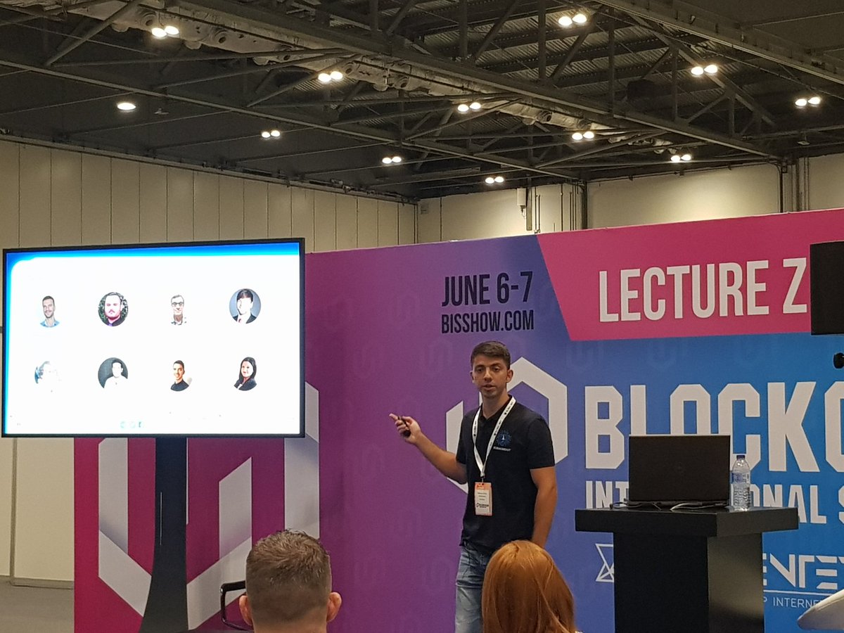 scienceroot's tweet image. Awesome first day at the Blockchain International Show #BISshow 

@mariusi92 presenting Scienceroot

#blockchainforscience