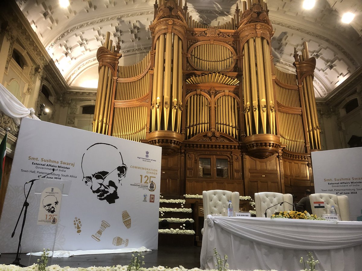 IndiainCapeTown's tweet photo. The stage, from where #MahatmaGandhi spoke in Nov, 1912 becomes a setting for commemoration of #125thAnniversary of #BirthOfSatyagrah. #Gandhi #IndSA18 https://t.co/EsbiJ9adcW