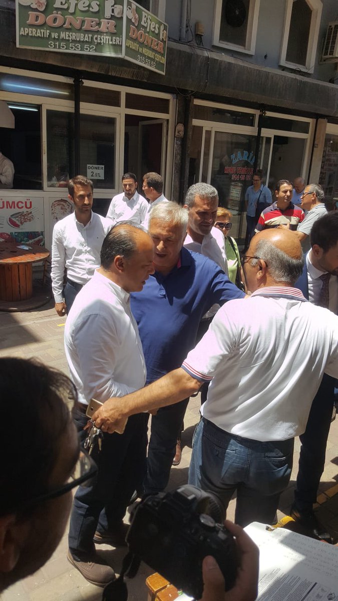 alierturk09's tweet photo. Milletvekili adayımız sayın Metin Yavuz kardeşimi Nazilli secim büromuzda karşıladık.Teşkilat mensublarımızla beraber esnaf ziyareti yaptık. https://t.co/LMSgG6w12K