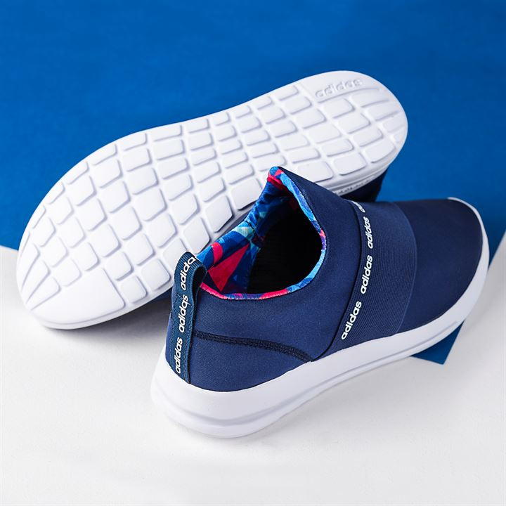 adidas slip on refine