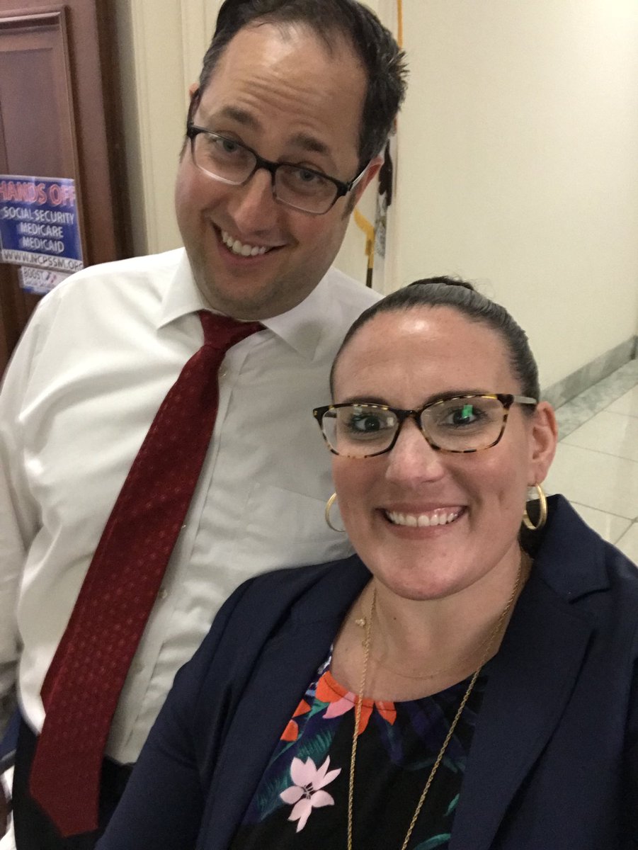 LisaFischman1's tweet photo. Two tall people doing great things for New Jersey! @BillPascrell https://t.co/6brmF4UGJI
