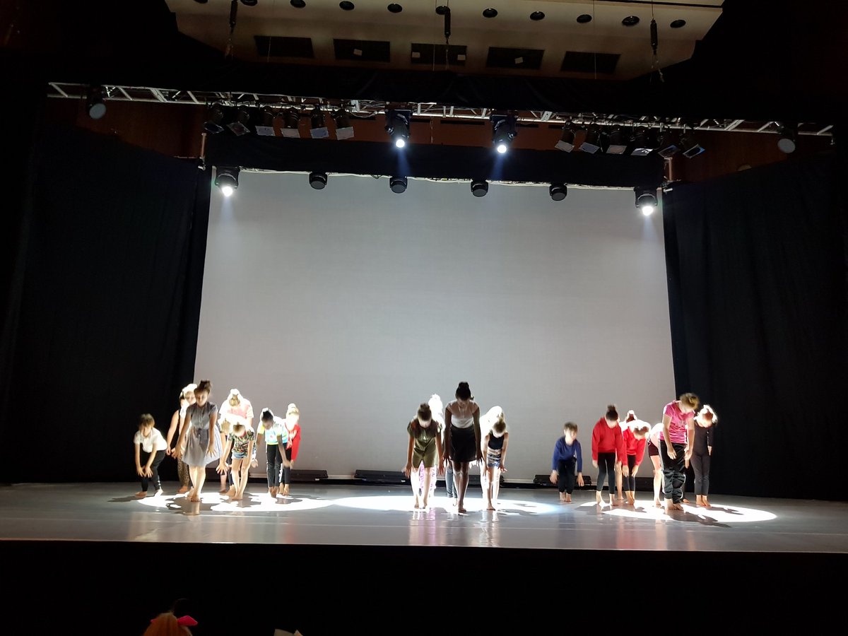 VPPBristol's tweet photo. Our fantastic dancers are enjoying a well earned break before we head back for their final performance for @Stagesdancefest 2018. Rehearsal was looking great! https://t.co/LxScOxw7zE