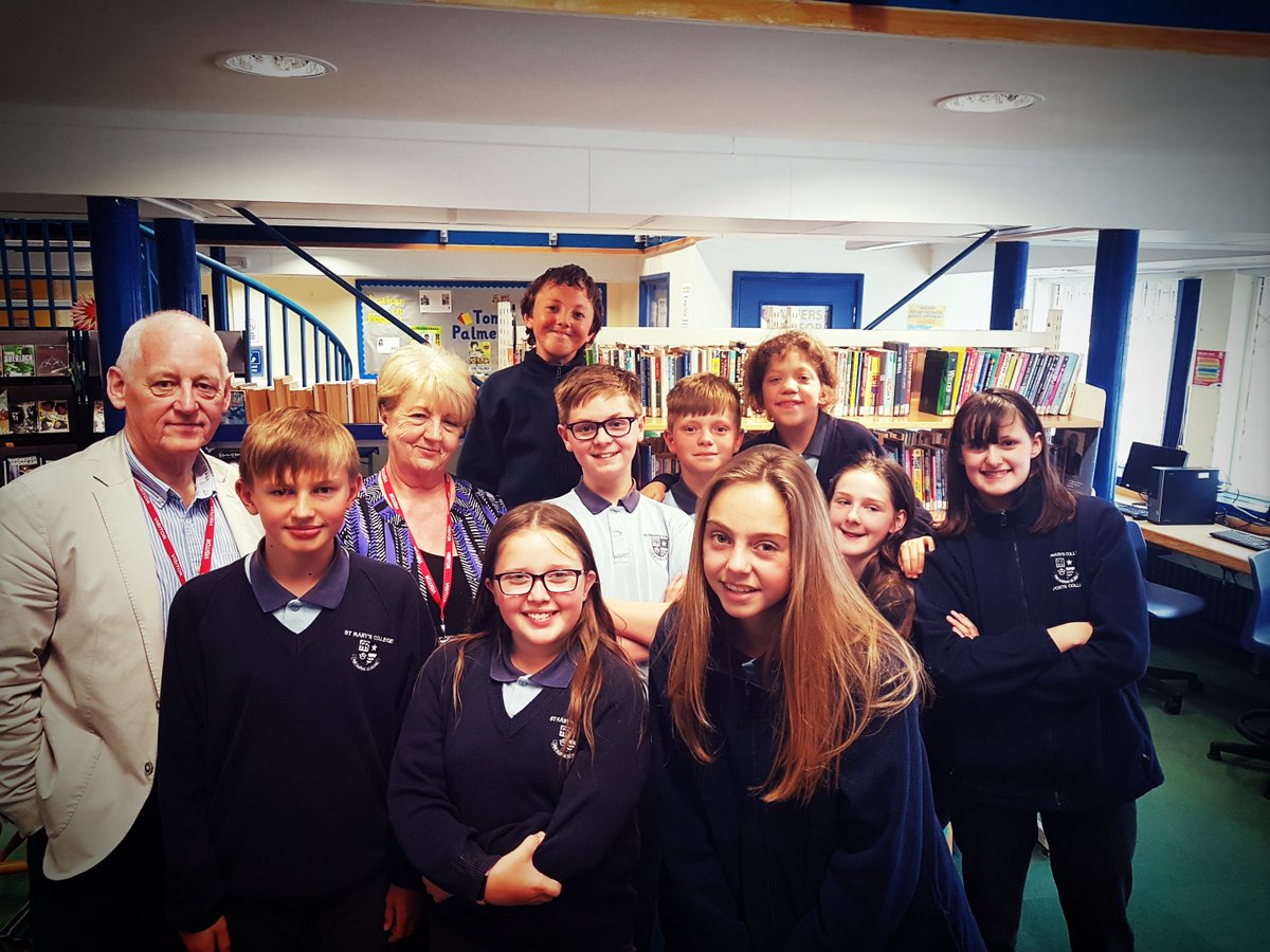 SMCHull's tweet photo. @SMCHull students on the @shinetrustuk #LiteracyLegacyMakers project learned more about Lil Bilocca today reading Val Holmes #LilthePlay script and meeting producer Paul Dennis @LUV_ULL https://t.co/zBP3S6Olrq