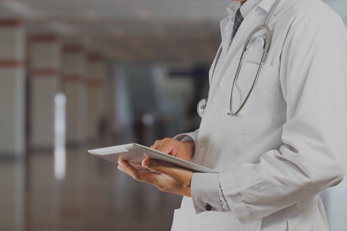 Mobius_MD's tweet photo. From automatic #vitals collection to office-wide #taskmanagement, our mobile apps save you hours each week.
#mhealth #mtech #DigitalHealth #mobiusclinic #timesaver #doctor #nurse #nursepractitioner #emr #athenahealth #athenamdp https://t.co/OrgQKRsf4o