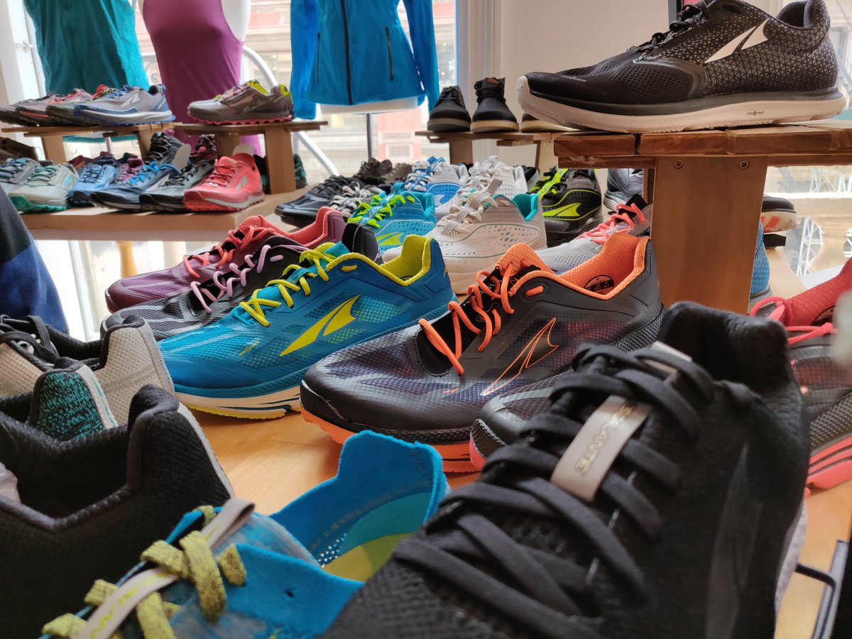 redbankpulse's tweet photo. Do you have your #running #shoes ready for the #RedBankClassic #5K #run? It'll be here in no time at all! These @altrarunning sneakers were meant for #5Ks. #RedBank #NJ #JerseyShore #5Krun #runner #runners #5kmrun #5km #runhappy #sneakers
https://t.co/PafQnlLeP7 https://t.co/oFIIq76dP7