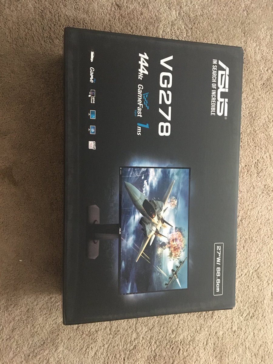 cdlrrcb's tweet photo. Finally got a 144hz monitor 👏🏻👏🏻👏🏻👏🏻👏🏻 https://t.co/2ehvaRbfv3