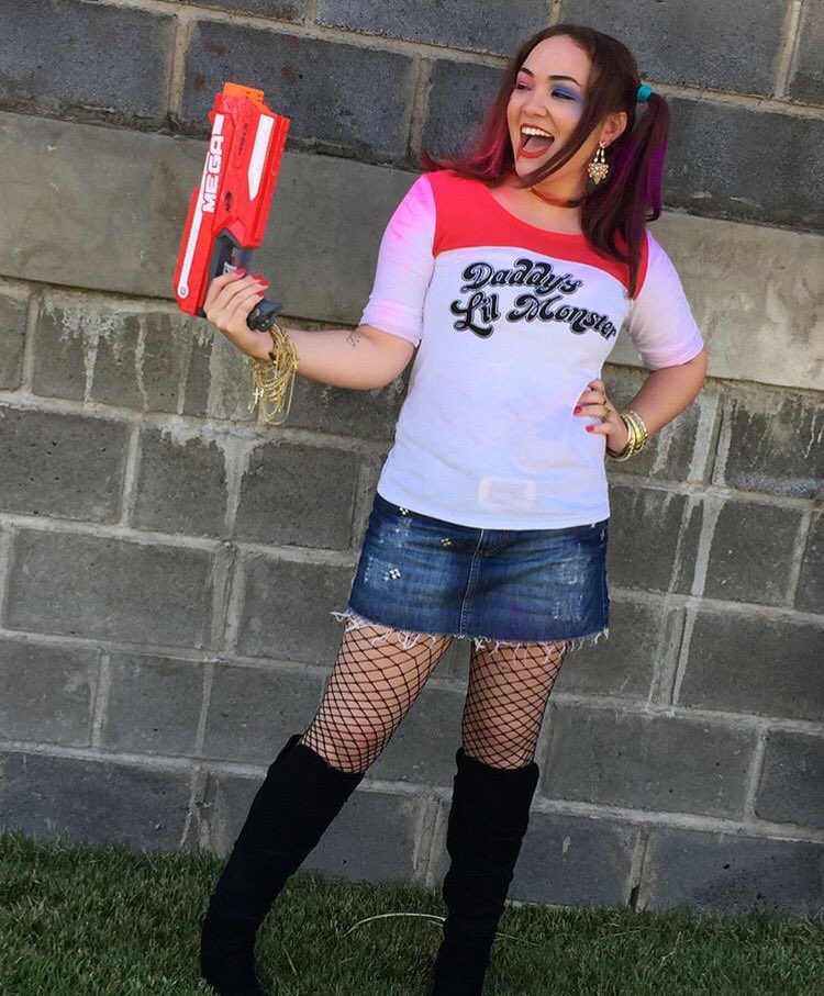 FabiRose1962's tweet photo. My everything!!
I love her so much!! ❤️😍❤️
#mygirl #mybabygirl #Gabriela #Gabi #HarleyQuinn #party #ColégioNacionaldeAraguari #3anodoensinomédio #IMEPAC #myhappiness #festadafantasia #mylife https://t.co/PlTUuZud6R