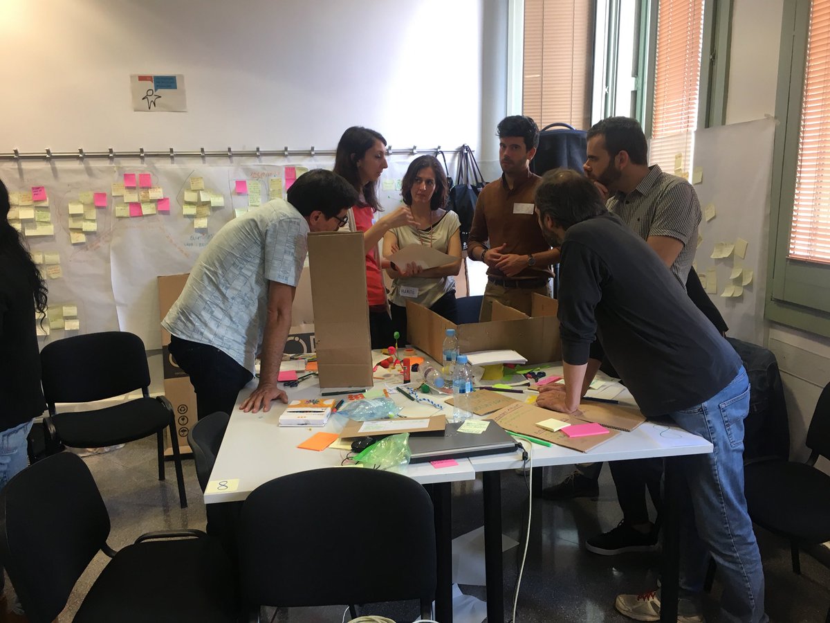 bcngovjam's tweet photo. Taking #serviceprototyping to the next level!!! #BcnGovJam #GGovjam #thisiswhywejam #servicedesign #barcelona https://t.co/R6VUj8OWbZ