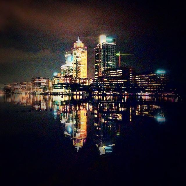 inventaria_'s tweet photo. RAI Amsterdam mirror lake building

#travel #photo #filmmaking #cinema #bts #film #costarica #sony #videoproduction #natur #shortfilm #inventaria #storytime #amsterdam https://t.co/Z5NR5WBhyu