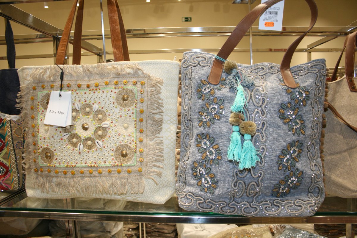 tiendas cobo calleja on Twitter: "Flora #Flora #capazos, #cinturones #ventaalpormayor les recordamos que somos #mayoristas del #CoboCalleja de para más información precios y formas de compra el whatsapp: