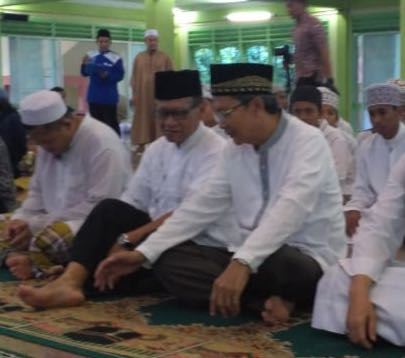 ForumPilkada's tweet photo. Masalah Kemiskinan Di Kepri, Mustofa Widjaya: Harus Jadi Perhatian Bersama https://t.co/AZqlaEKlan https://t.co/el13DMCMz1
