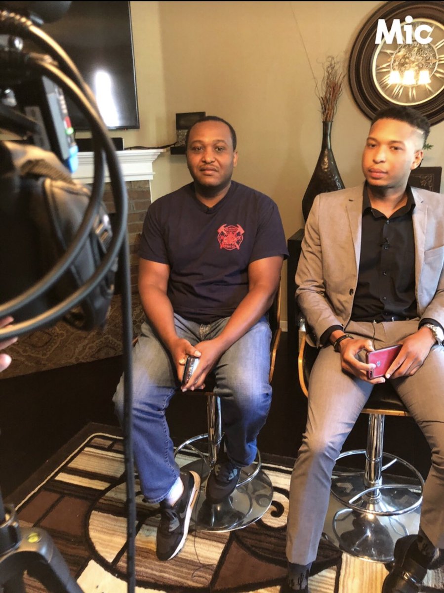 Here with #AliceMarieJohnson’s son and grandson <a href="/takii__/">BoostedJay 🐌</a> who just heard of Alice’s release. Justin has had his bag packed for a week to go get his grandma!