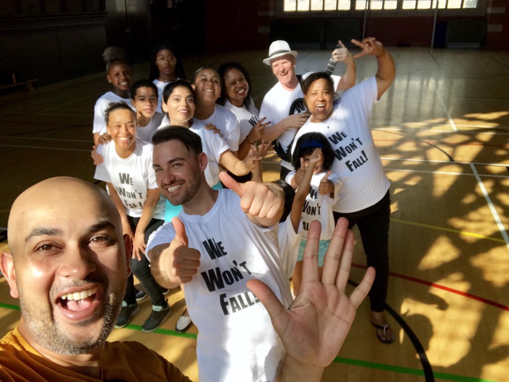 Lollythelion's tweet photo. Had a gala time shooting the music video for #grenfellsong https://t.co/SzT0qx7JFG #grenfell #GrenfellTowerinquiry #charity #newsong #wewontfall #songforgrenfell #music https://t.co/oh4lChu2Wa
