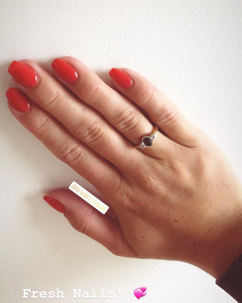 beaubellesalon's tweet photo. We ❤️ your nailfies! Gorgeous! #beaubelle #mambobeat #shellac #nails @cndworld https://t.co/mykkCH9Oj3