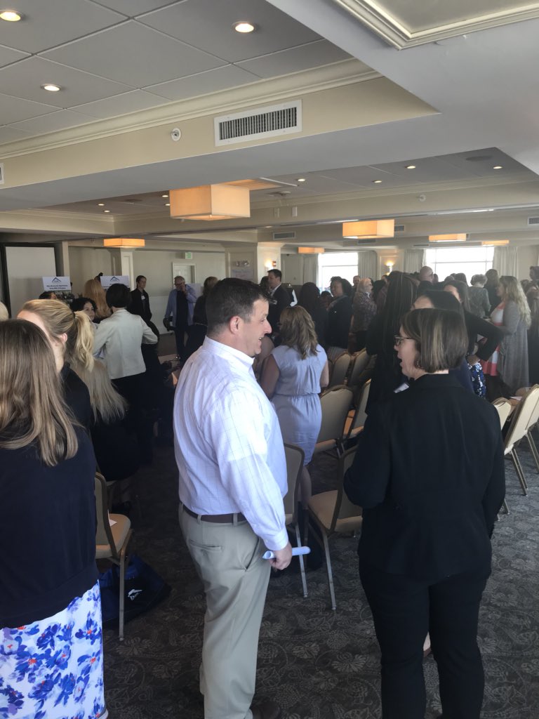 TrishLeonard's tweet photo. #togetherworks exercise with the @HMRProperties team! #teambuilding #IReach4HMR https://t.co/WkRcRYtPvs