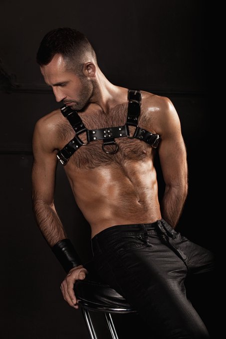 Photographer Denis Skakunov 
@ARASOSAR @Aussie_Dudes @Eight8ofclubs @JromeDS @7Arrow2 @Dudes4Dudes @aligais75
