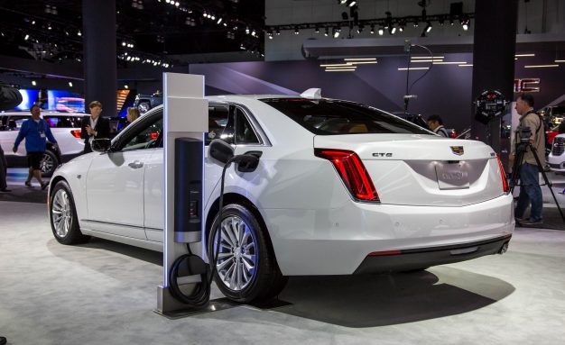 AmazingChevVolt's tweet photo. @AlexRoy144 +100
@GM Brand, @Cadillac #CT6 #Automotive #ElectricFueledVehicle: 
Plug-In #EREVHeavy #EREV, #ZeroEmissionCapable W/#ParkCharging 
#Supercruise 

Via | Cadillac
https://t.co/8uoCzSgpuI https://t.co/VLPIlDKIsQ