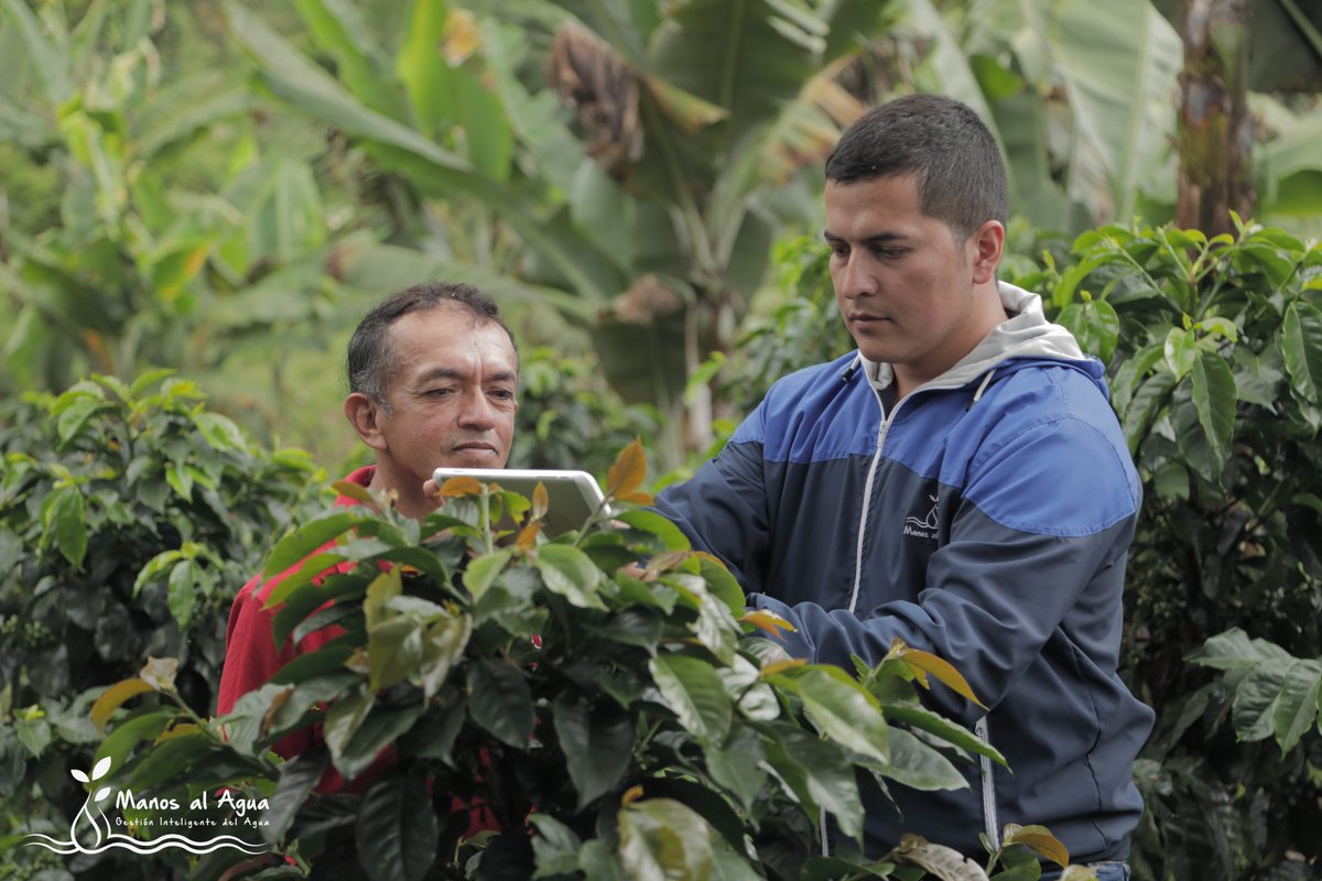 ManosAlAgua's tweet photo. “Manos al Agua did integrated work, not only in environmental terms, but also socially and economically” – Omar Diaz Bolaños @ManosAlAgua @FNC_Valle @FNC_Valle @FedeCafeteros @Nespresso @Nestle https://t.co/2tDb6EdKBD