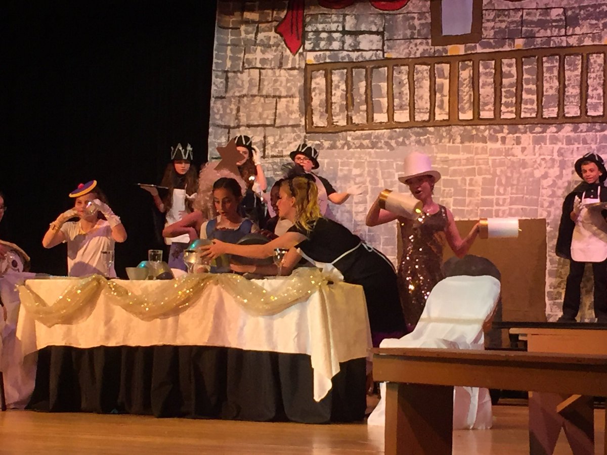 FlorhamParkSD's tweet photo. Beauty and the Beast! #brooklake #drama https://t.co/b3XBVee6h5