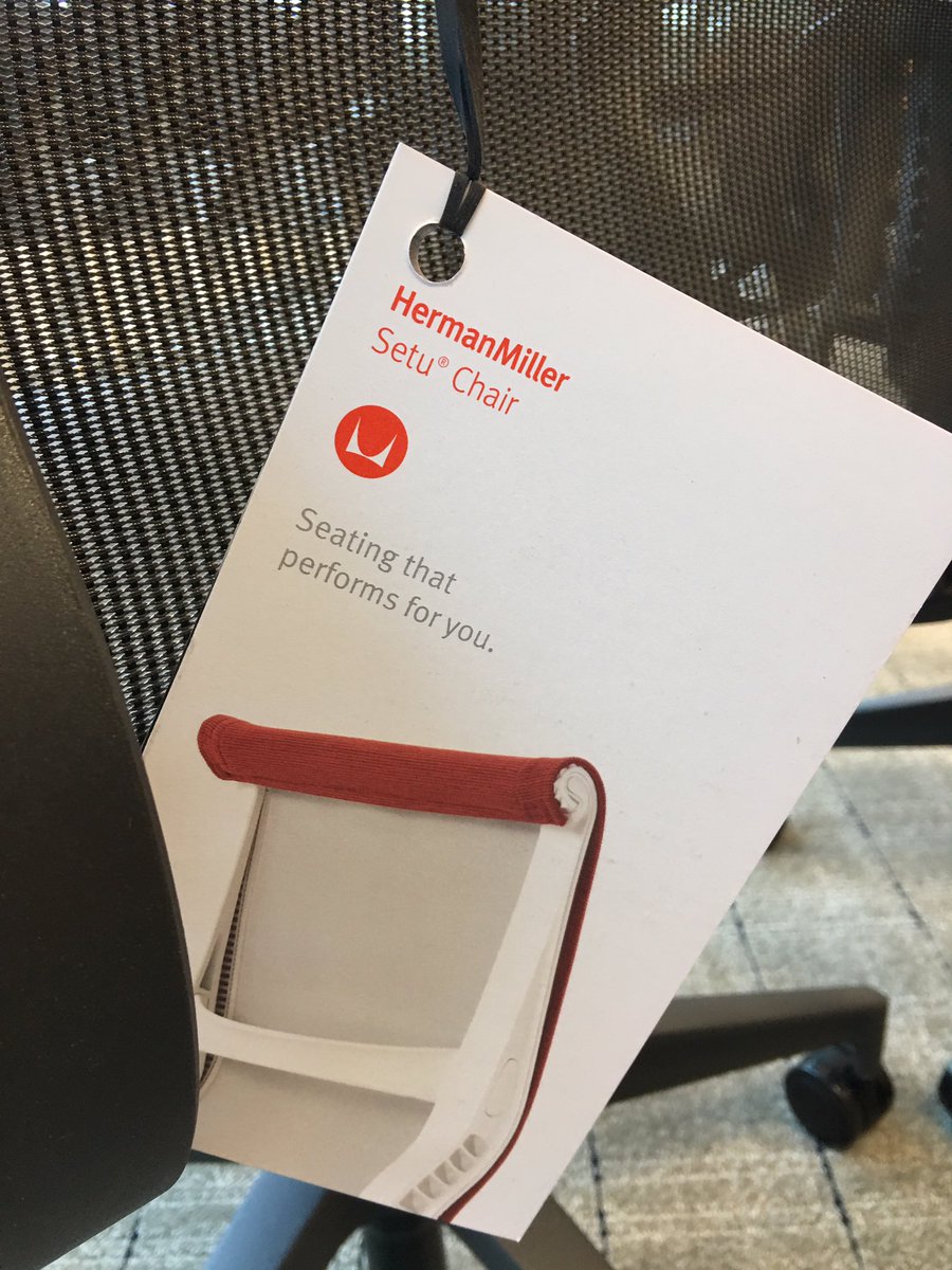 JackieP_EUA's tweet image. Love the @HermanMiller Setu chairs @GodfreyKahn #Madison office #thatcapitalview @EUA #workplaceexperts #furniturematters