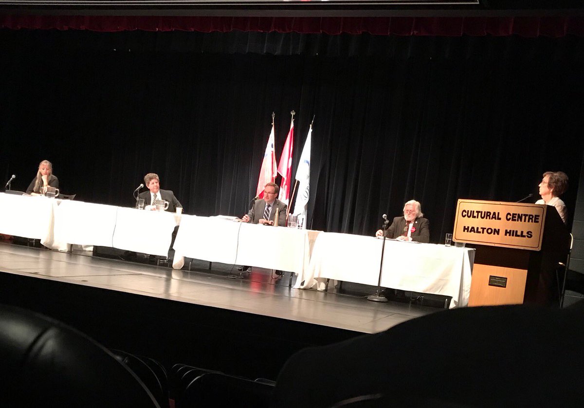dontvotjonhurst's tweet photo. In #Georgetown at the @CFUWCFDU All Candidates Debate.  First and last time!  Kept me up waaay past my bedtime.  Phew! Still tired!  Going to go have another nap.  #yawn #onelxn #whhoville #votejonhurst https://t.co/q7MBG3pRJe