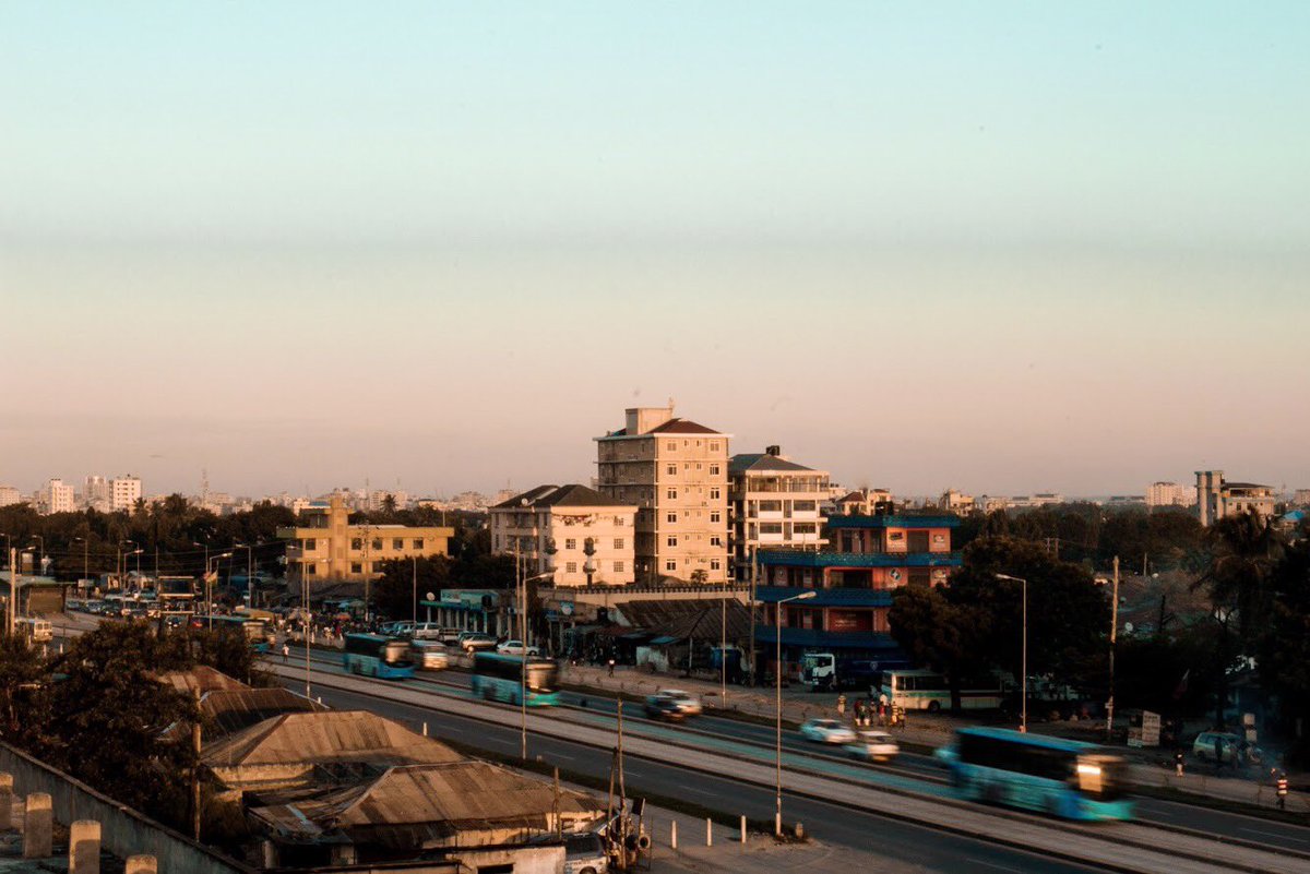 RasheedHRasheed's tweet photo. Me I ❤️ Dar Es Salaam, The City Of Opportunities 📸 @RasheedHRasheed https://t.co/DlXKZGCkOL
