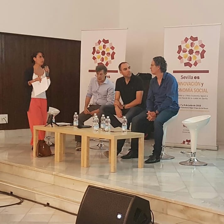 SevillaES2018's tweet photo. Cerramos la primera jornada de #SevillaEs2018 con las sesiones de #ObservatoriosdeEmpleoyEªSocial e #ImpactodelasMonedasComplementarias https://t.co/0Ukz2cLyir