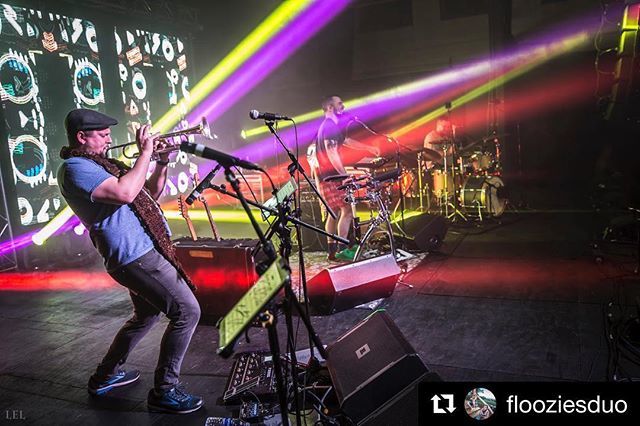 #RageRocks this Friday with the <a href="/flooziesduo/">elon musk</a> bros and <a href="/Lettuce/">Lettuce</a> at Red Rocks!!! What The Funk!!!
Look how excited Justin (@jazzfitnessfoodie) is to show you his new iPhilter effect. .
.
📷 by <a href="/liveeditslab/">Live Edits Lab</a> .
#thefloozies #flooziesduo #lettuce #terminus… ift.tt/2sCOAHD