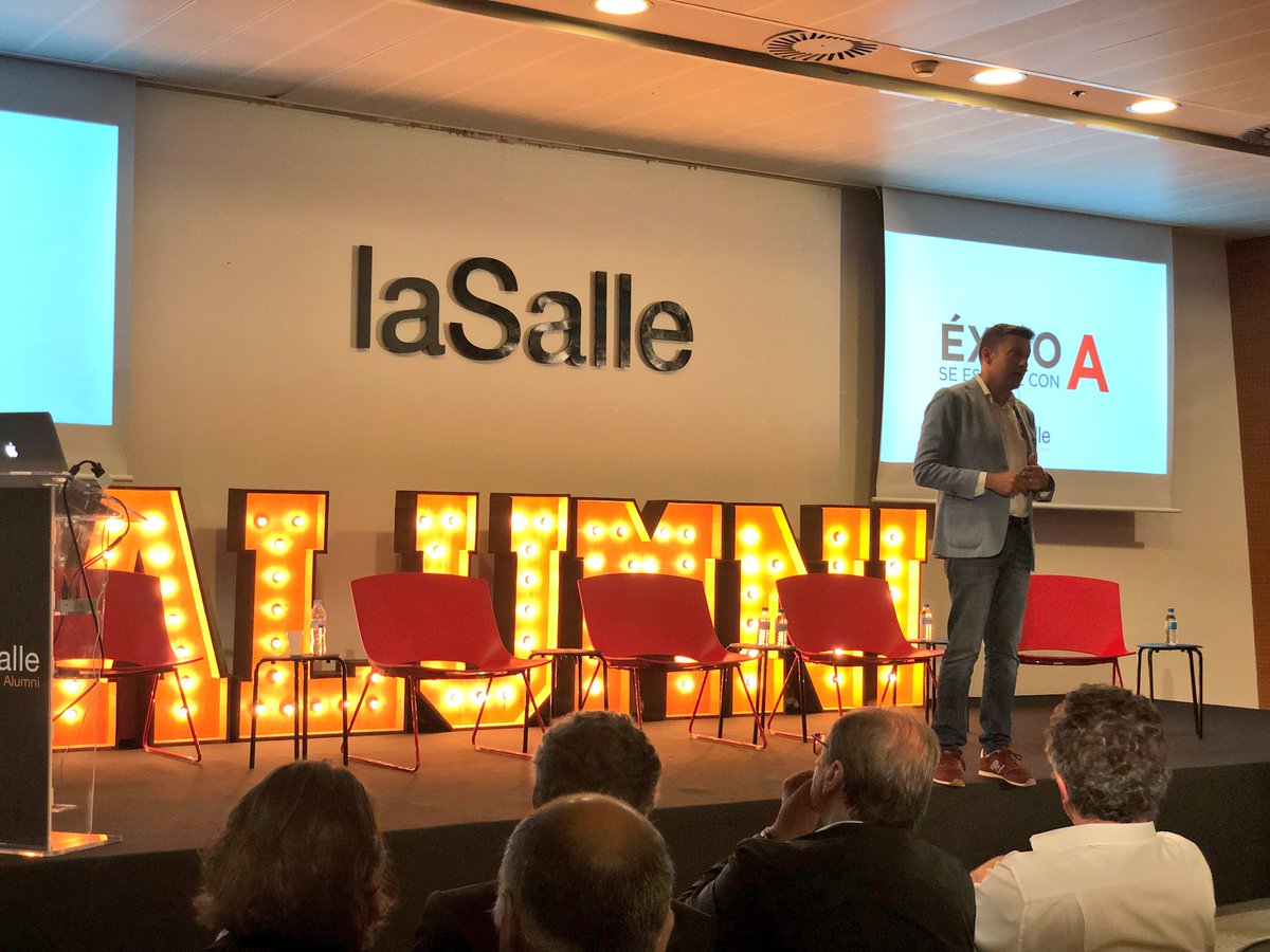 LSalumniBCN's tweet photo. Turno ahora de @lluissoldevila que nos dará las claves para convertirnos en personas de alto rendimiento
#AlumniFirst #LSAlumni https://t.co/k9l9ibx5Ad
