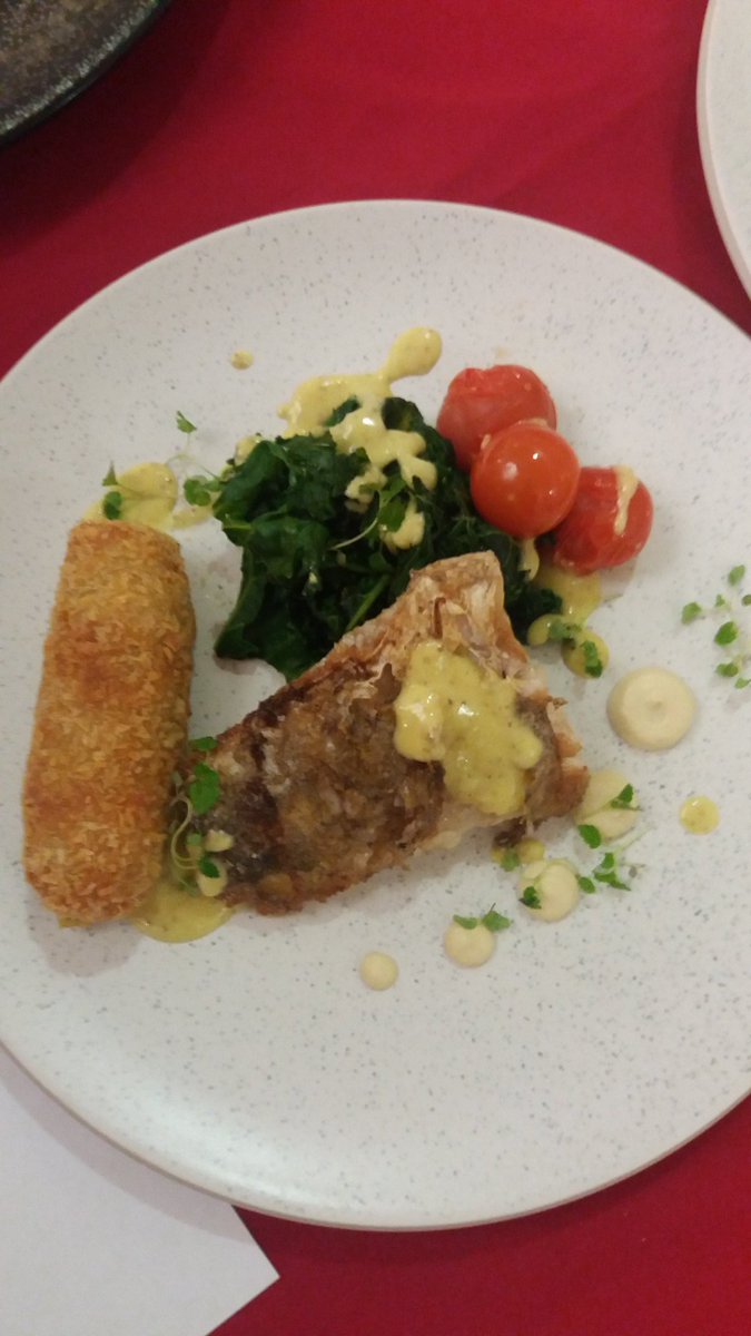M1keWorley's tweet photo. A selection of the stunning dishes created today. What a chance to showcase budding talent #HITMasterChef. Well done to everyone and thanks for the support https://t.co/IVhQEfeFhH