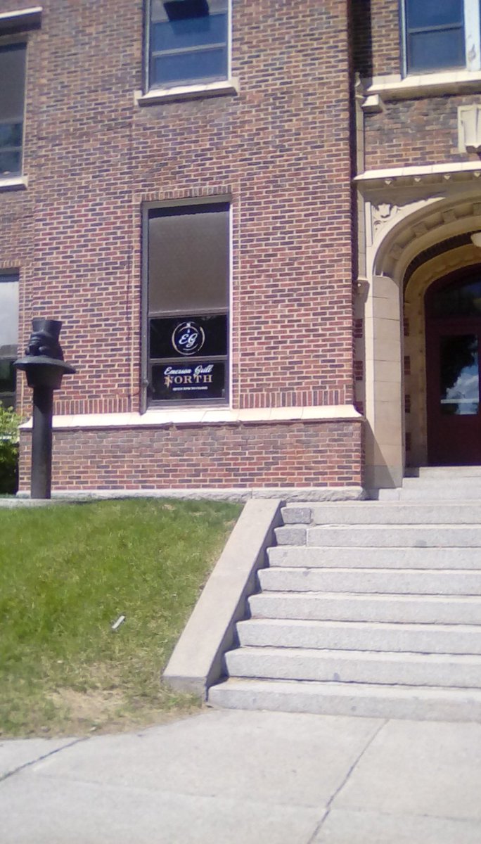 JSCashWriter's tweet image. Reasons to enjoy Bozeman @starkysonline  @LARKBozeman @emersongrill
@jamonmainbozeman  @novacafe  @backcountryburgerbar