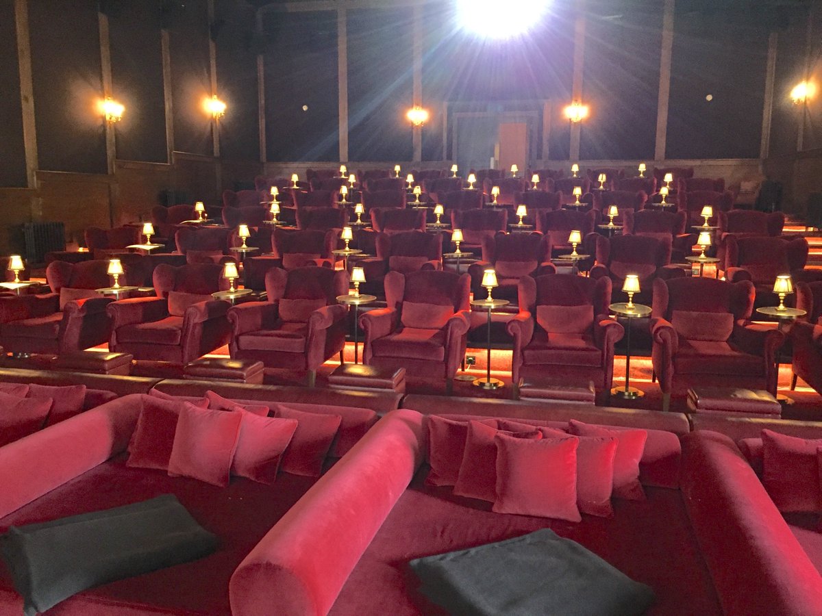 Bear Rene On Twitter Sultry Lighting At The Electric Barn Cinema At Soho Farmhouse Lighting Came Up Quite Frequently In Our Talk It Can Make Or Break A Room In Particular Decorative