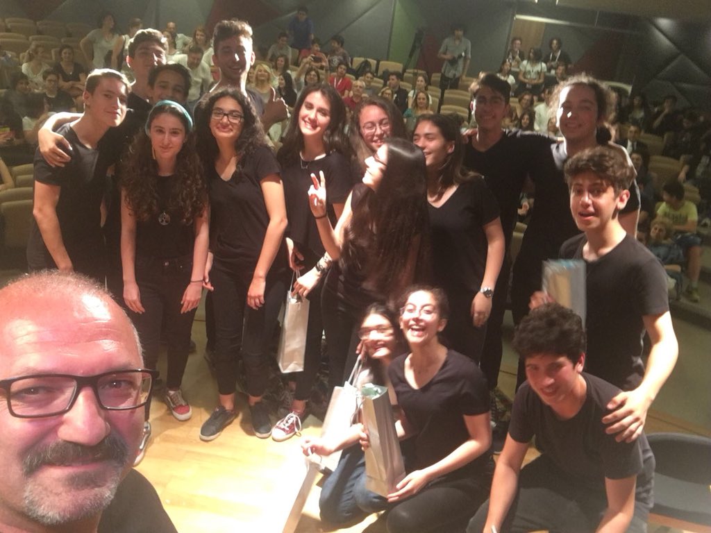 İELEV Özel Lisesi Tiyatro Kulübü “Hanım(d)eli”yi gururla sundu. #thejugendfest #thejugendfestegitmekistiyorum #ielev