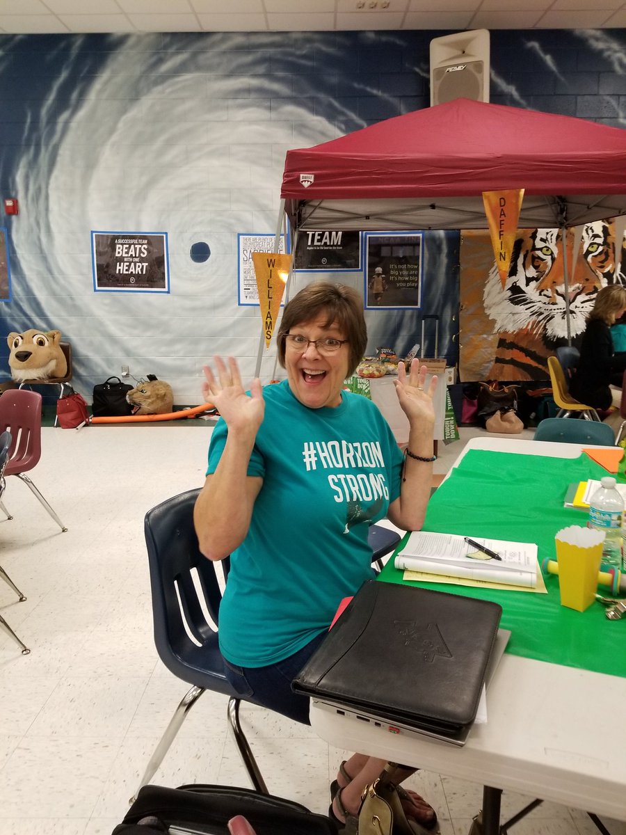 StephanieRadfo8's tweet photo. SLT triathlon...biking through round 2! #VCSSLT https://t.co/6sm8nLaGVo