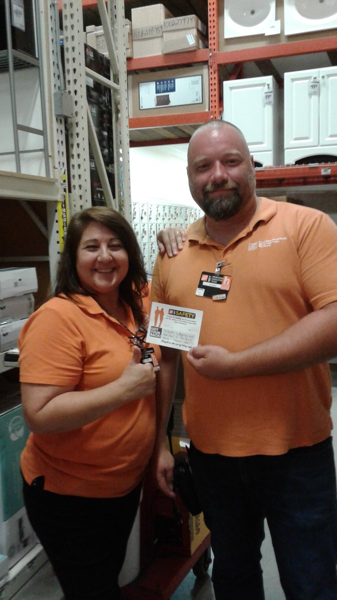 MET TEAM  STORE 248 tweet media