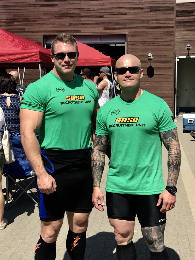 SAF_SBCSD's tweet photo. #SAFathletes Mathew Saner and Ian Golditch are both pumped for their Push&Pull competition here at the Chula Vista Elite Training Facility. Each of their first bench press were 500lbs and 315lbs respectfully. #SAFproud #JoinTheLegacy https://t.co/p781maQjbQ
