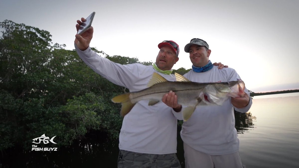 FishGuyz's tweet photo. Did you miss episode 4 of the fish guyz? Don't worry! you can catch it again this Saturday at 7:00am on Discovery Channel! 🦈  
 #FloridaKeys #KeyLargo #Keywest #TheFishGuyz #Discovery #Fishing #BiscayneBay https://t.co/jW5mcnsfFm