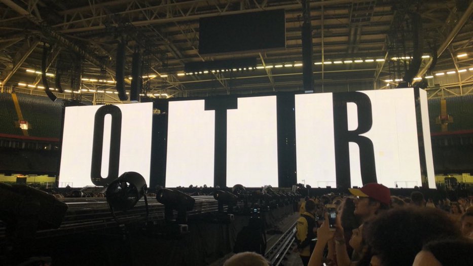 On The Run II Tour tweet media