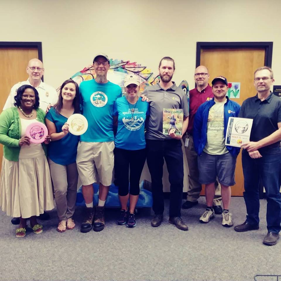 DiscDowntown's tweet photo. #WednesdayWisdom Go to meetings in something comfortable.
Such as your disc golf costume. @DiscDowntown @CityGrandRapids 

#DiscGolf #DiscDowntown #DiscDowntownFashion #fashion #GrandRapids #CityofGrandRapids #PDGA #DDGR2018 
Register here: https://t.co/wmcD4Ah6Pc https://t.co/2O39wqYBJL