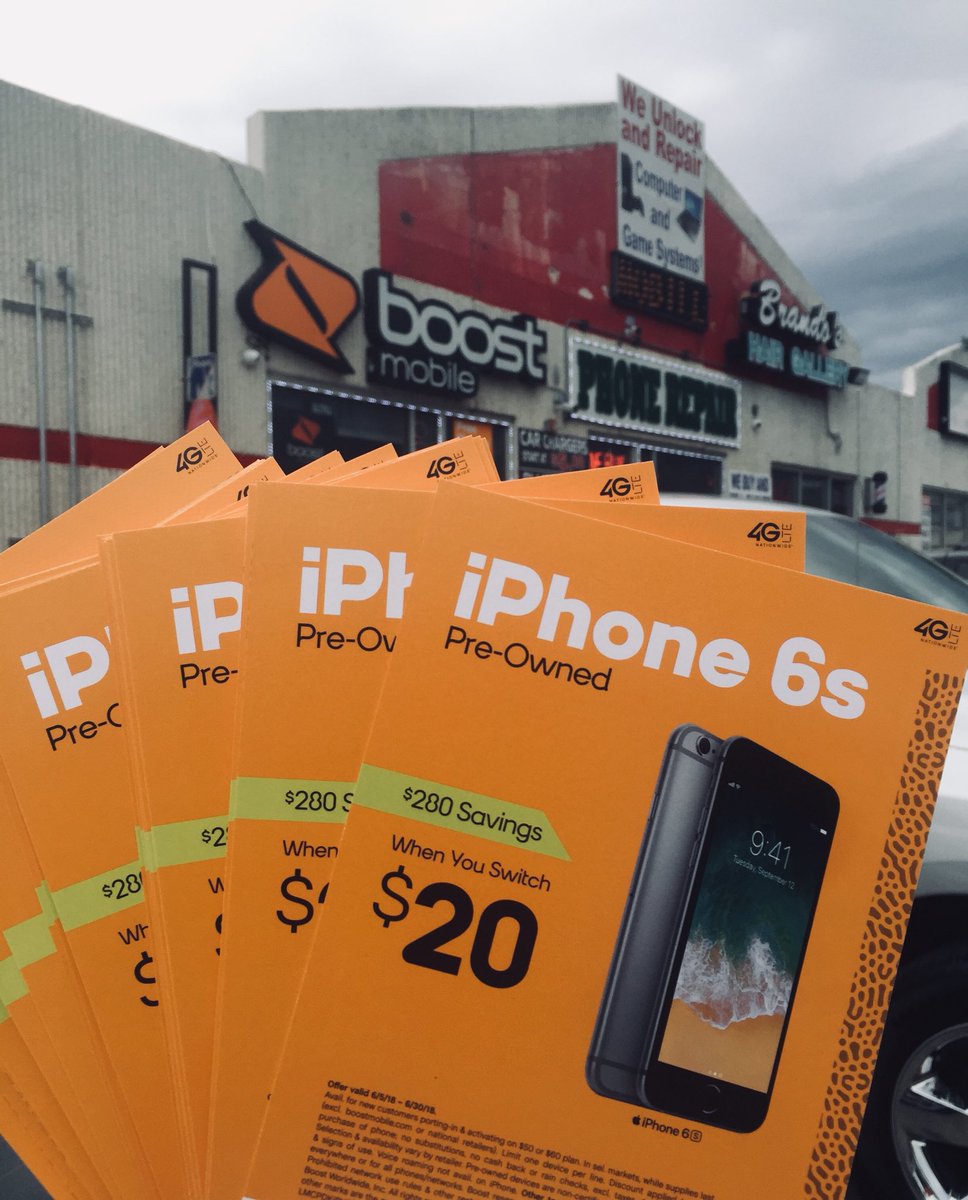 Andrew_DCI's tweet photo. Passing out flyers and engaging with the community here @ Calumet Park!

Visit the Boost Mobile store in 11900 S. Marshfield Ave Calumet Park, IL. They have the iPhone 6s Pre-Owned for $20 when you switch over! 

@DCIcares #Boost #BoostNation #BoostMobile #DCI #20dollariphone https://t.co/PRFtHInl6p