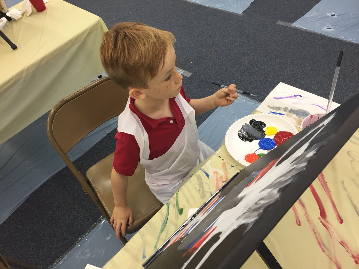 SeacrestSchool's tweet photo. End-of-year first grade party with #Painting With a Twist! #staycurious #seacrestfeverto500 #stingraypride https://t.co/QqYo8Ma9fU