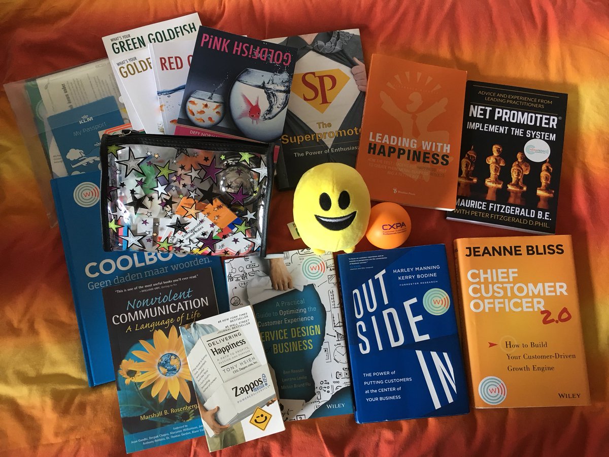 wownowexp's tweet photo. My part of key #CXbooks ๐ for @nienkebloem & I 2 days #CXMasterclass tomorrow are ready, featuring old classics below & latest additions above.
Which #CX & #Happiness #books are you reading or have read recently that I shouldnโt miss? https://t.co/KyVx5q2OGf