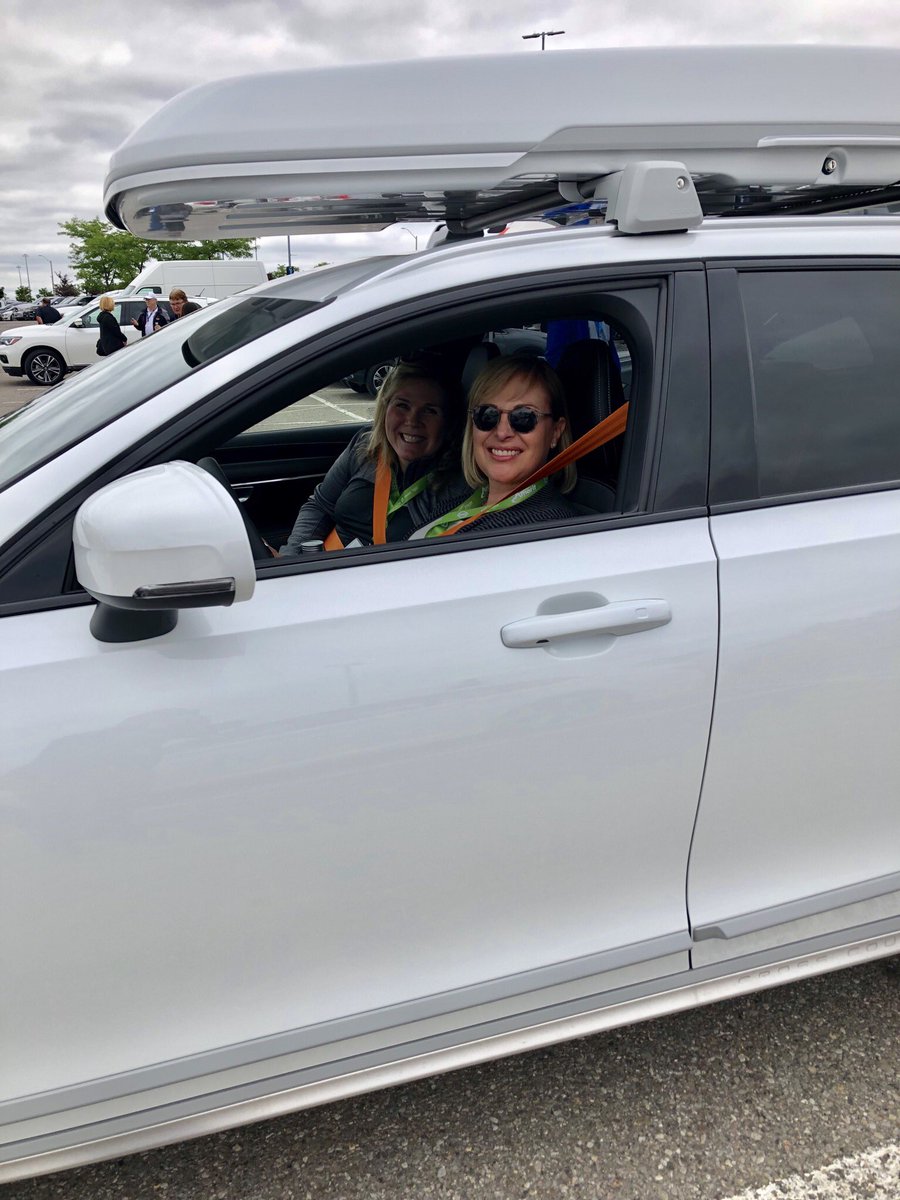 michelecunning's tweet photo. Traveling in style at #ElementRideAndDrive #FleetReinvented @ElementFleet https://t.co/QIL0E8jgUj