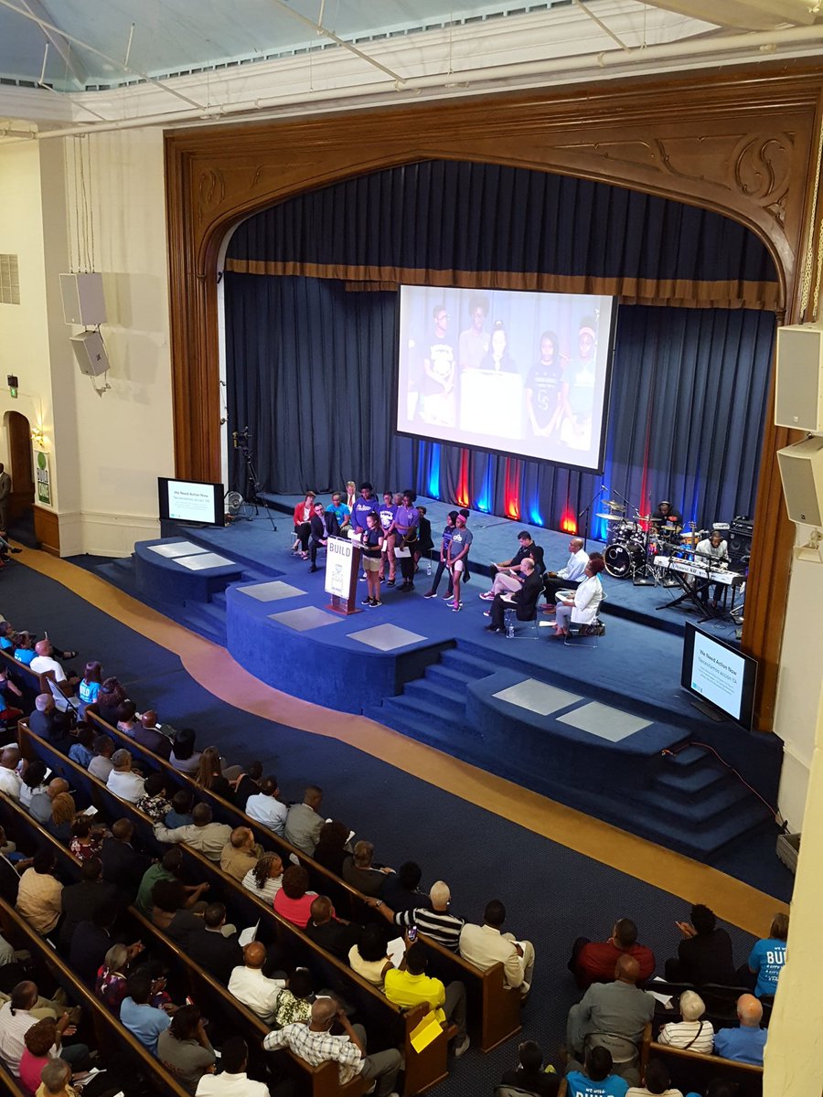 BUILDBaltimore's tweet photo. Thousand person action at Kingdom Life Church #BUILD1BMORE #BUILDAccountability #InCrisisLeadersLead https://t.co/aE6zivNrOM