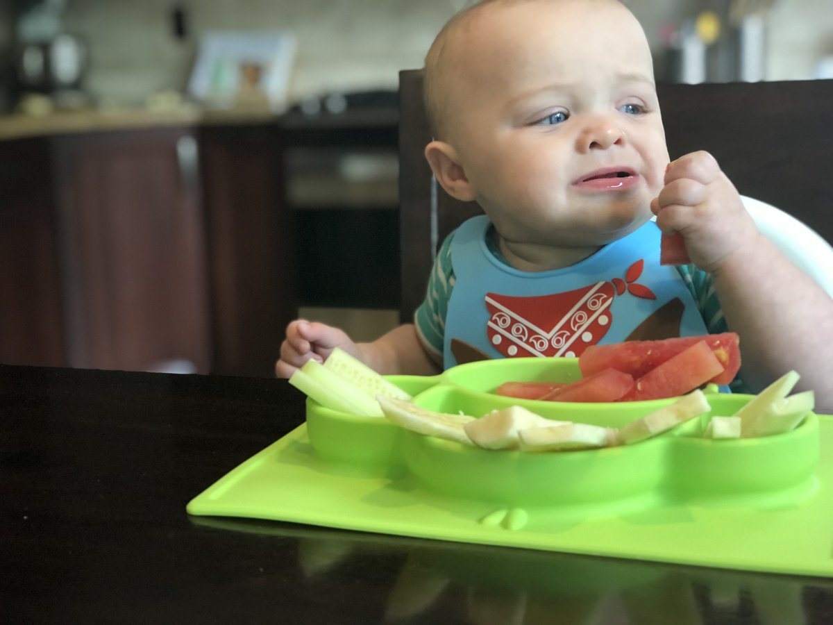 twinsandcoffee's tweet photo. @NubyUSA coming in with the adorable baby gear! Over on the blog I am talking all about how with their help, #babyledweaning has been just THAT much easier! 

https://t.co/0UCVSQorft https://t.co/eHZJKvdIQS