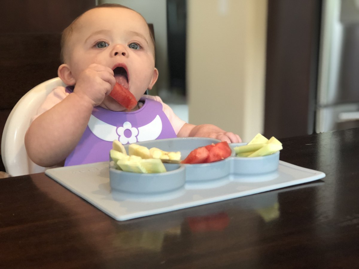 twinsandcoffee's tweet photo. @NubyUSA coming in with the adorable baby gear! Over on the blog I am talking all about how with their help, #babyledweaning has been just THAT much easier! 

https://t.co/0UCVSQorft https://t.co/eHZJKvdIQS