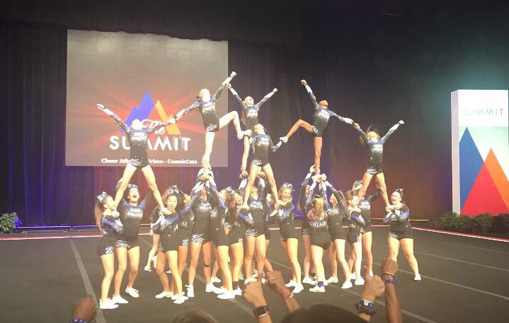 juliaa_berry's tweet photo. As excited as I am about next season, i want to do a quick appreciation post for my perfect teams last season. I’m loving watching y’all find out what teams your on. I hope you all have the best season 💙 #luna #nebs #cosmic #mightyrites https://t.co/m77mxQHk0Z