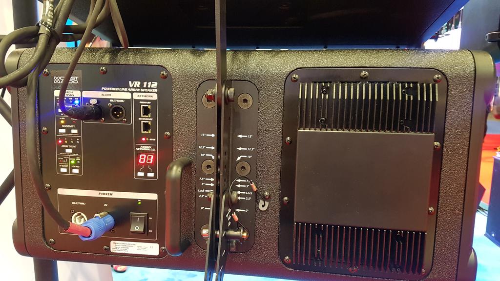 crest audio line array