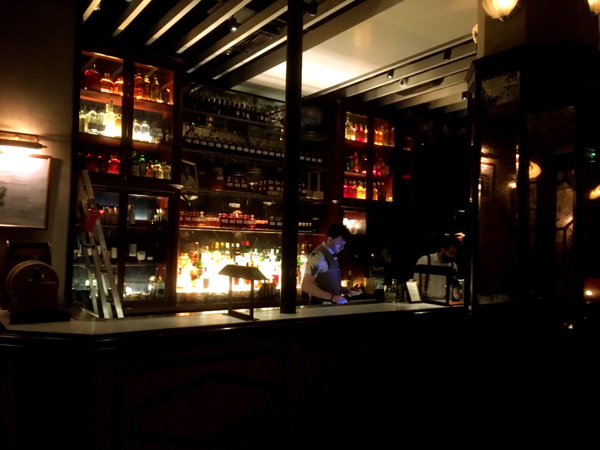 LiamRudden's tweet photo. Having a nightcap in #ThePermitRoom under @Dishoom #Edinburgh, the Capital’s best kept secret.
PS: Try the Viceroy’s Old Fashioned. Perfect. https://t.co/RiLubhRka8