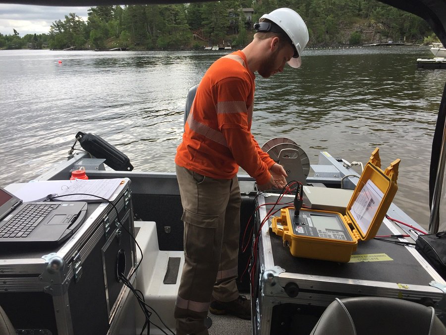 Cable_Q's tweet photo. We can perform testing for you anywhere! Check out cable testing we did by boat for #Kenora Hydro.  #Utility #HydroElectricity #Technology #CableQ https://t.co/eqPYNjDpqA